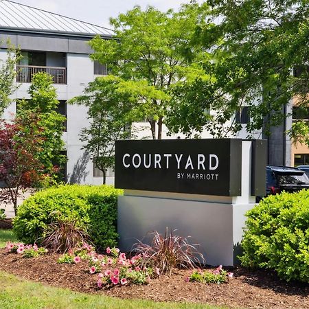 Hotel Courtyard Burlington Williston Exterior foto